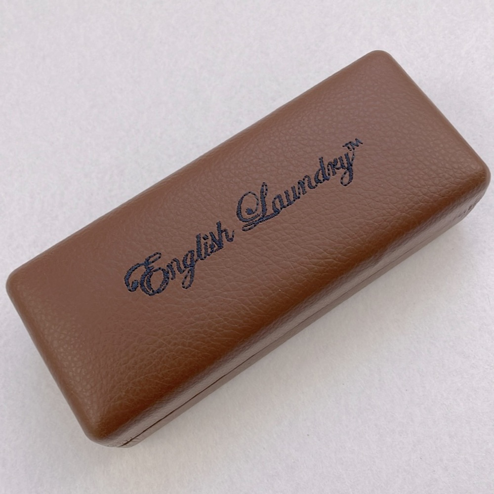NEW English Laundry Glasses Case